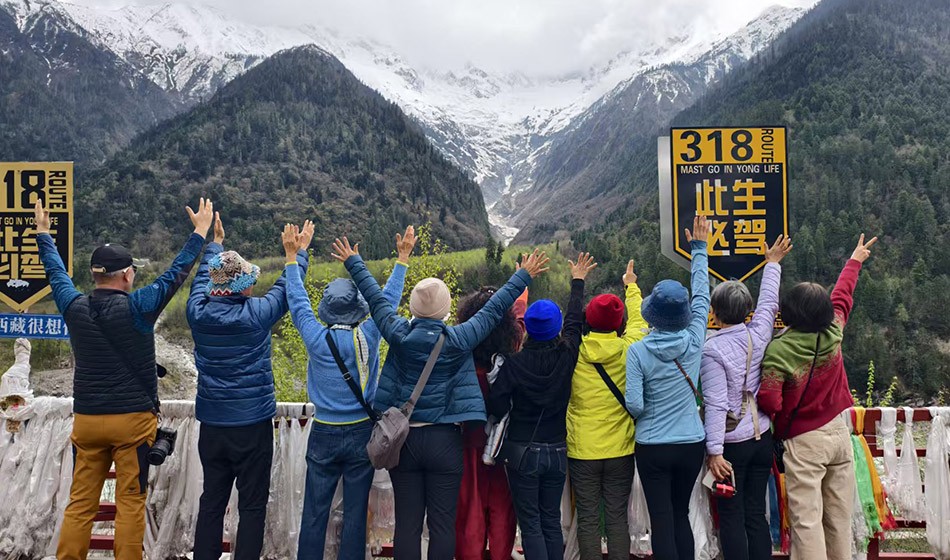 青藏铁路:拉萨珠峰纳木措 卧飞10天